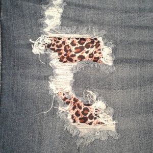 Judy Blue Leopard Patch shorts